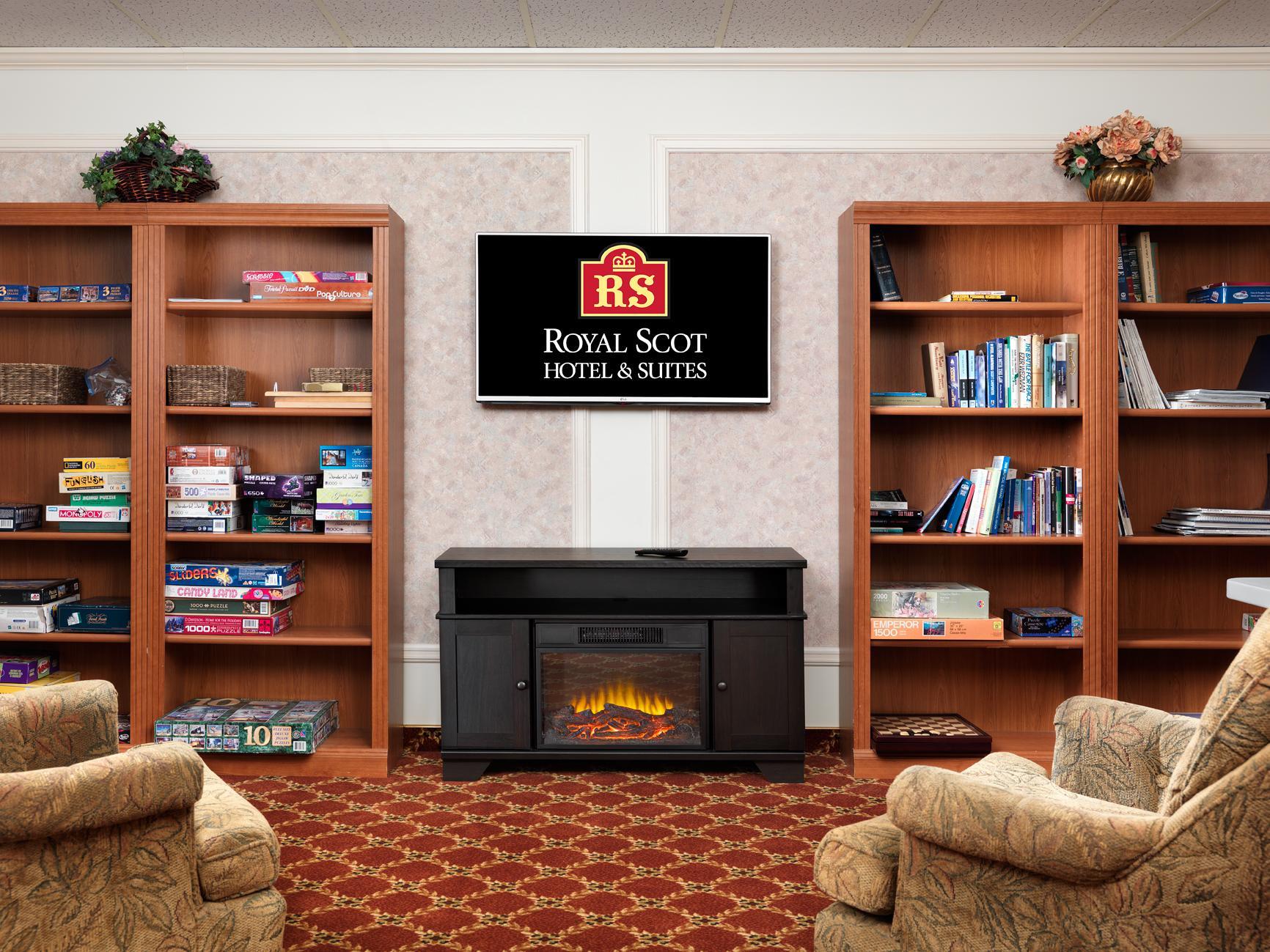 Royal Scot Hotel & Suites Виктория Экстерьер фото